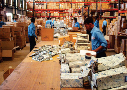 KITTING-PACKAGING-ASSEMBLING-3